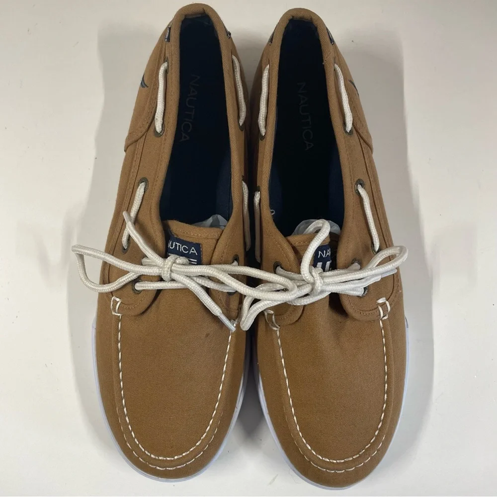 Nautica Spinnaker Tan Youth Boat Shoes Loafers Men’s/Youth Size 7